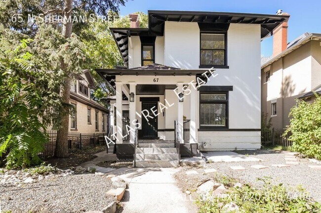 Building Photo - Unlock the Door to Your Dream Rental: 2Bed...