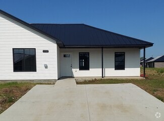 Building Photo - 1707 Soaring Ct