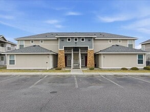 Building Photo - 6405 Chapel Hill Blvd