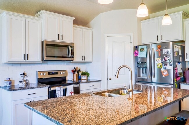 Building Photo - 6260 Matagorda Rd