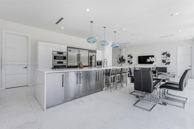 Foto del edificio - 1090 NE 84th St