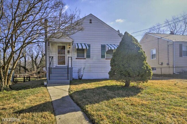 Building Photo - 2 br, 1.5 bath House - 26 fourth st