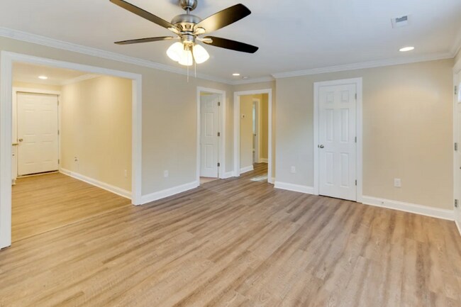 Foto del edificio - 1518 Lasalle St