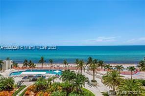 Foto del edificio - 19111 Collins Ave