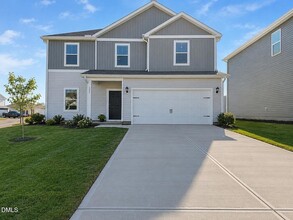 Building Photo - 180 White Birch Ln