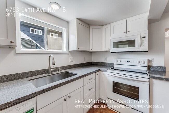Building Photo - Ballard Two Bedroom