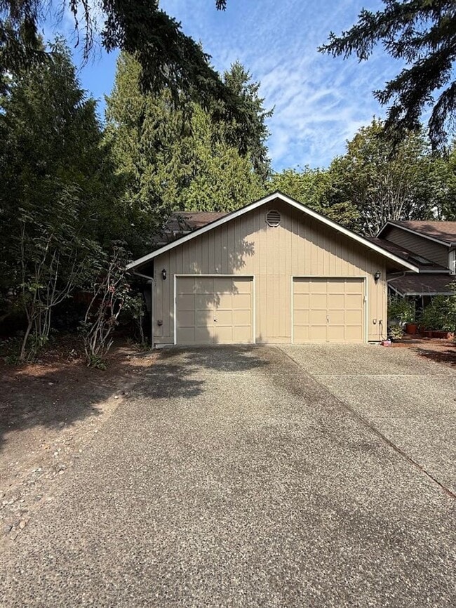 Photo - 8601 137th Ave NE House