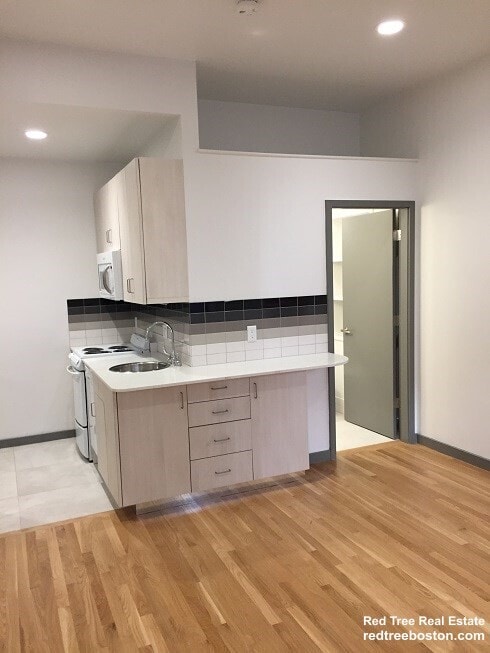 Photo - 144 Bowdoin St Apartment