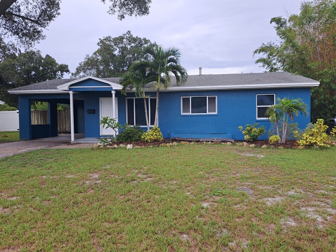 6663 Emerson Ave S, Saint Petersburg, FL 33707 House Rental in Saint