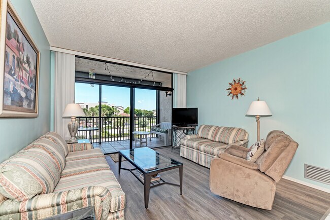 Foto del edificio - 1945 Gulf of Mexico Dr