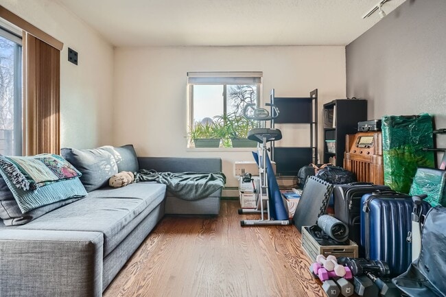 Foto del edificio - Updated 1 Bed 1 Bath Condo Easy Access to ...