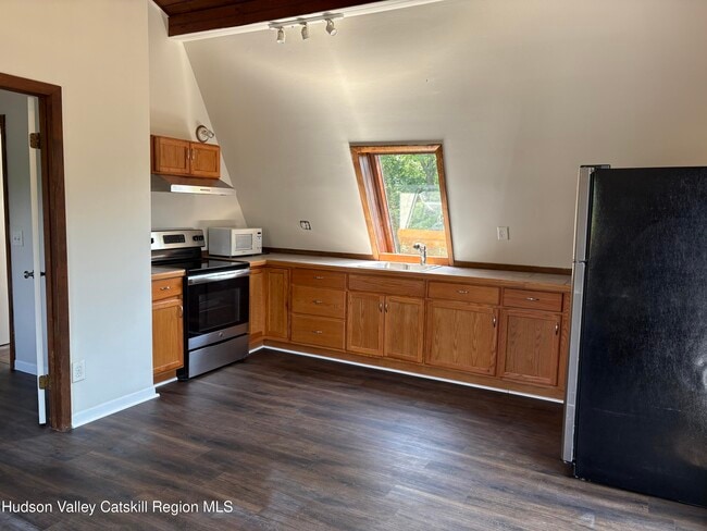 Building Photo - 3559 NY-32