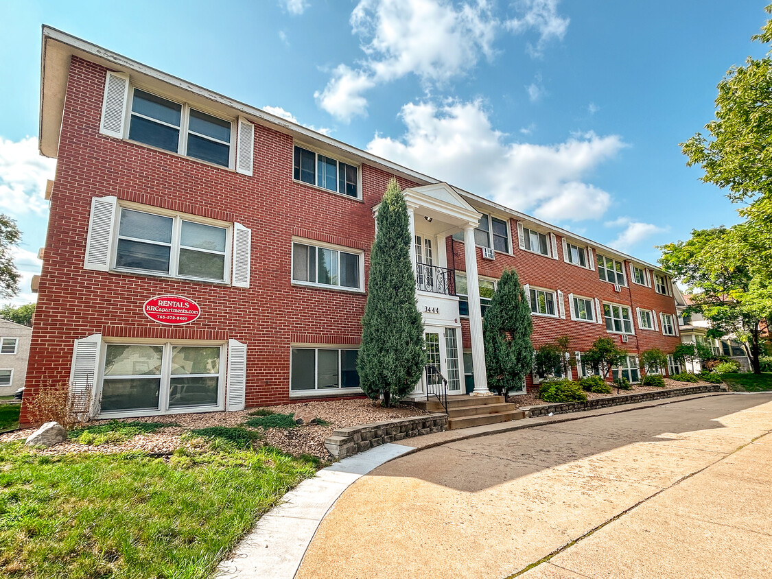 Primary Photo - Aldrich Avenue Apartments