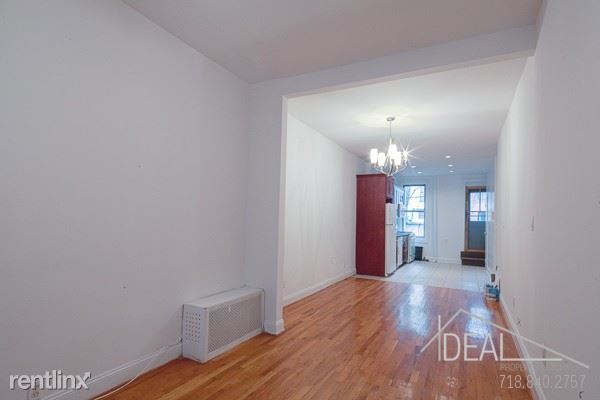 Primary Photo - 105 Wyckoff St