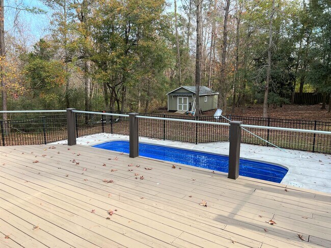 Photo - CASTLE LAKES - HOME W/ POOL