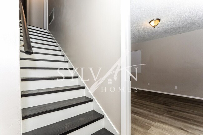 Foto del edificio - Discover what it feels like to LOVE where ...