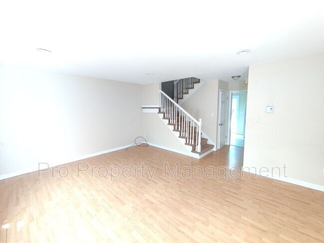Building Photo - 114 Buckridge Rd