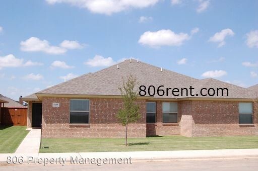 Foto principal - 3102 111th St