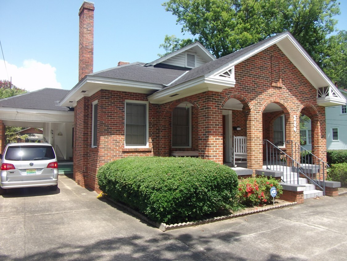 230 S Capitol Pky, Montgomery, AL 36107 Apartments in Montgomery, AL