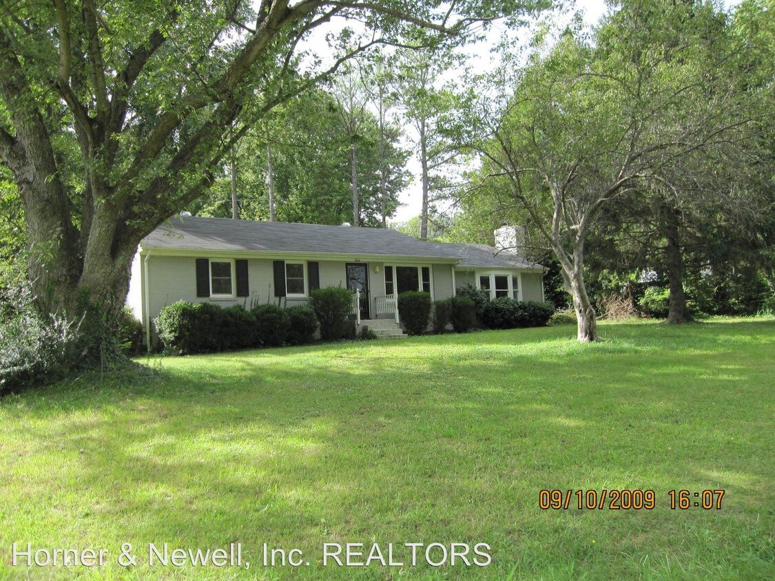 Primary Photo - 2946 Monteith Rd