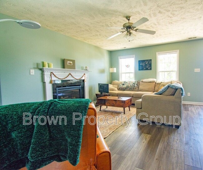 Building Photo - 4918 Yorkchester Dr