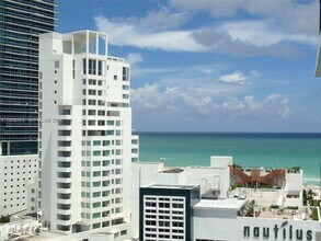 Building Photo - 1800 Collins Ave