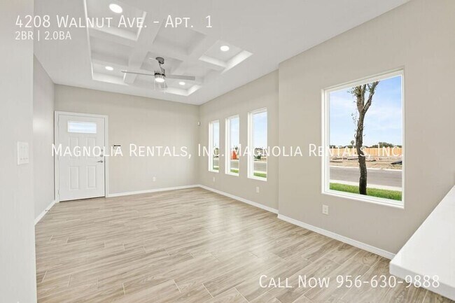 Foto del edificio - 4208 Walnut Ave
