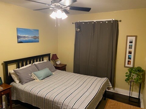 Bedroom 1 - 531 S Braddock Ave