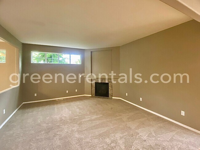 Foto del edificio - Coming Soon!!! Lacey 4BD/2.5BA Beautiful H...