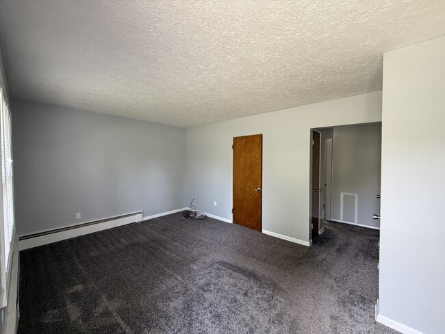 Building Photo - 1245 Weber Dr