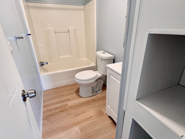 Building Photo - 3913 37th Ave N