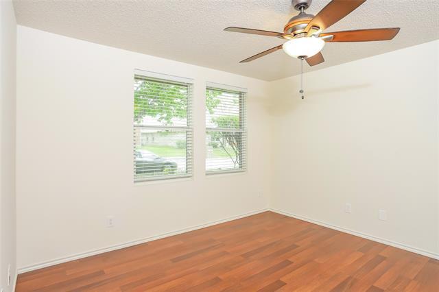 Foto del edificio - 3051 Misty Ridge Ln