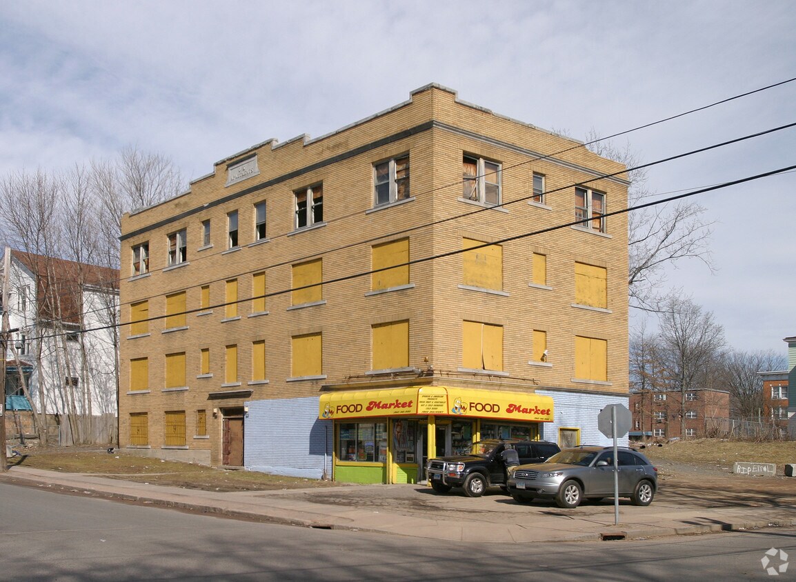 Building Photo - 20 Greenfield St
