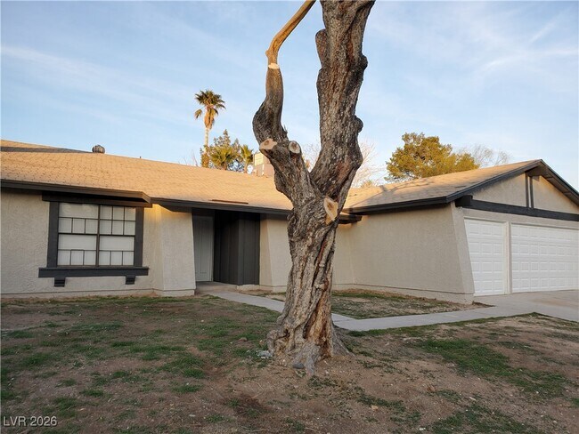 Building Photo - 6236 W Katella Ave