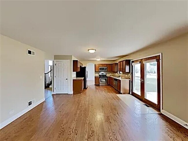 Building Photo - authentic hardwood flooring