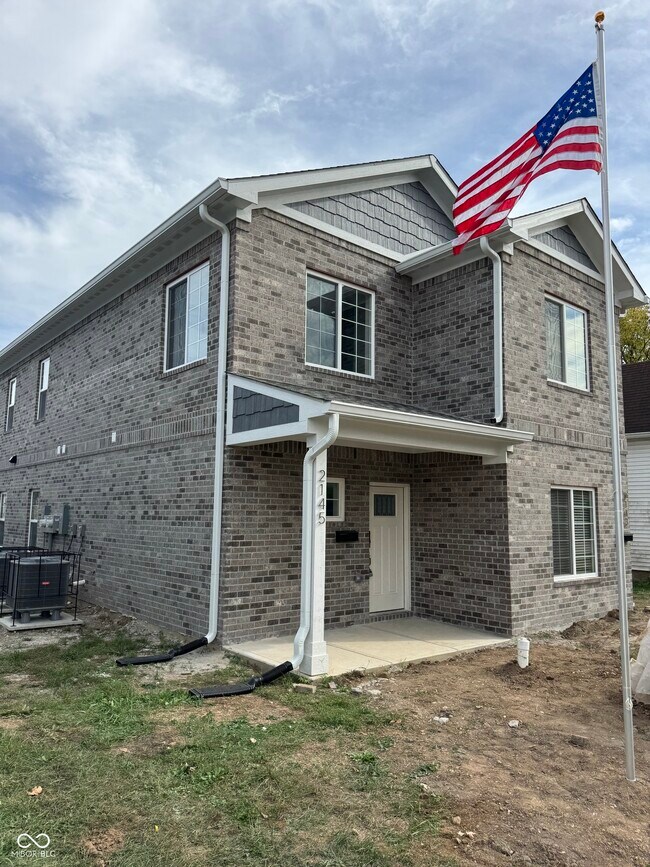 Foto del edificio - 2143 Columbia Ave