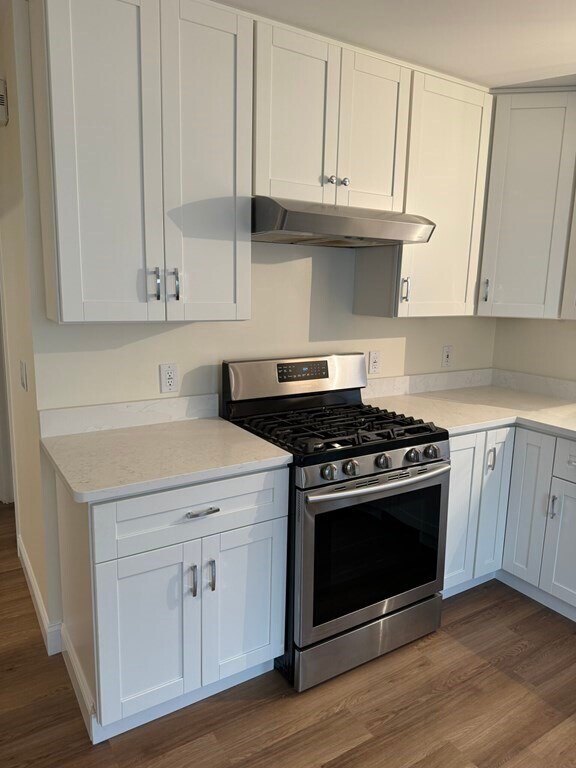 Foto principal - 187 E St