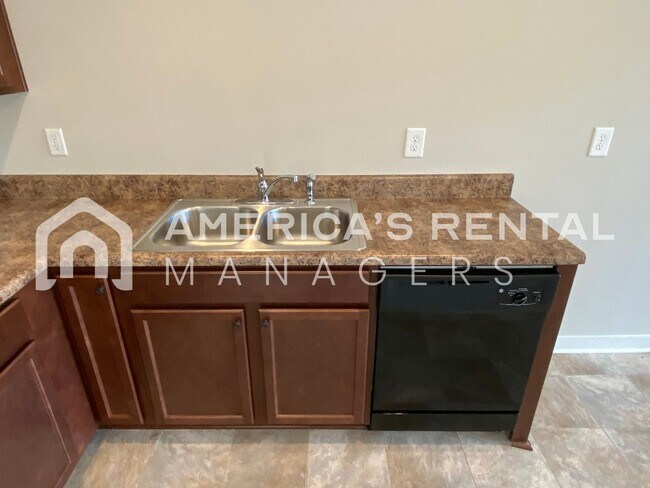 Foto del edificio - Home for rent in Trussville!!! Available t...