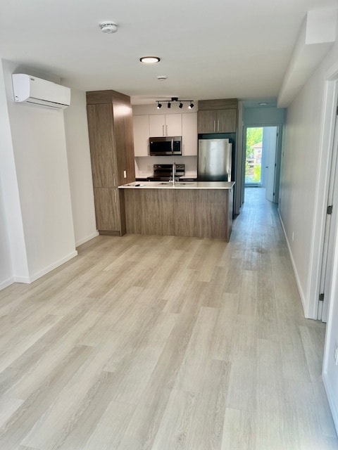 Building Photo - Habitations Guizot