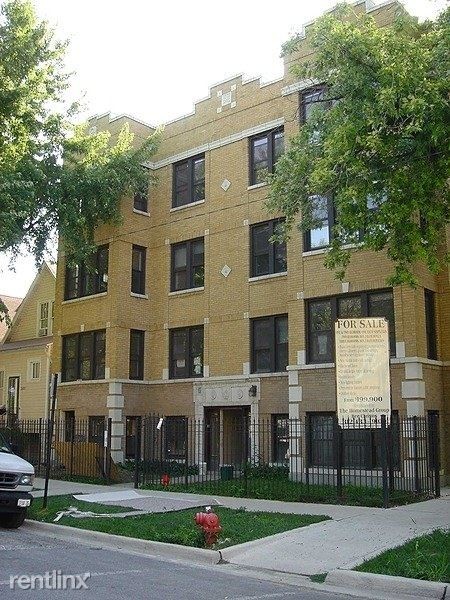 Primary Photo - 2707 W Altgeld St