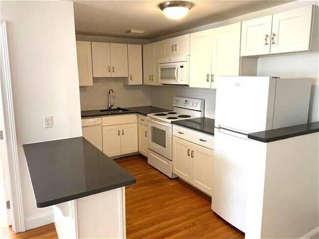 Foto del edificio - 134 Summer St