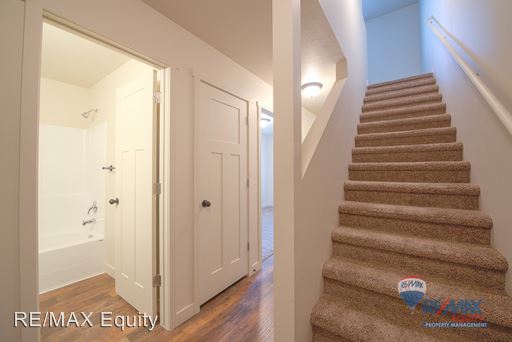 Building Photo - 135 W 710 N