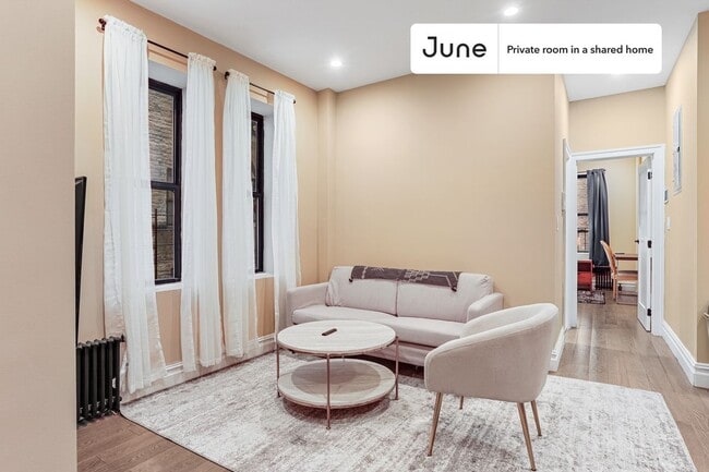 Building Photo - Room in Shared 3 bed/2 bath home