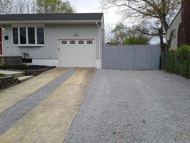 Foto del edificio - 37 Amherst Rd