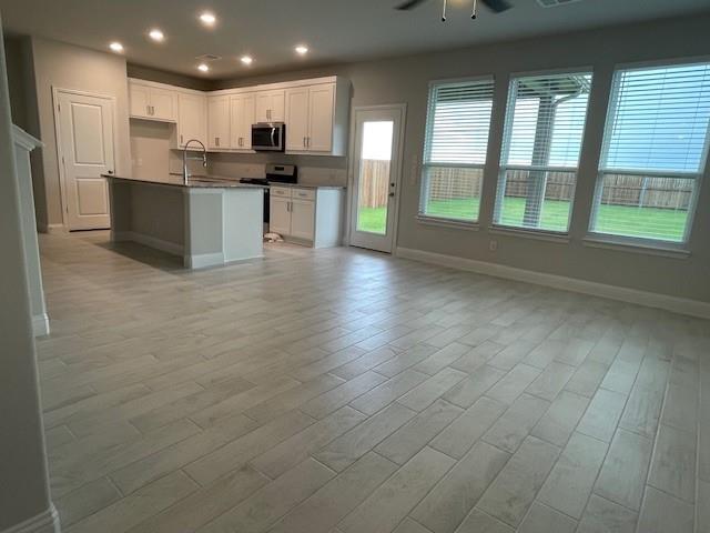 Building Photo - 3112 Lucia Wy