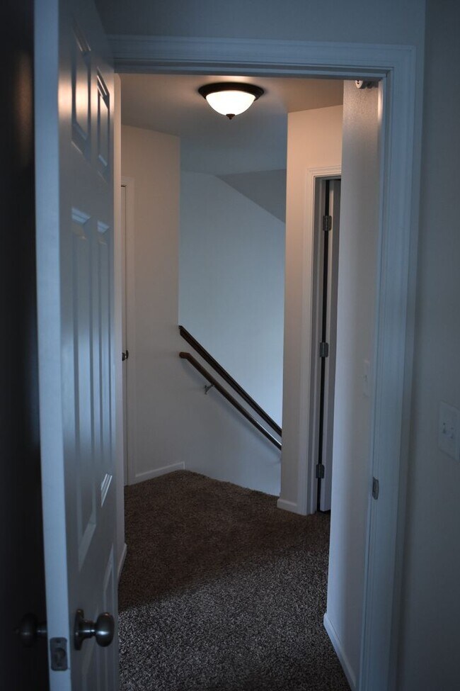 Foto del edificio - 3 Bed 3 Bath Single Family Home