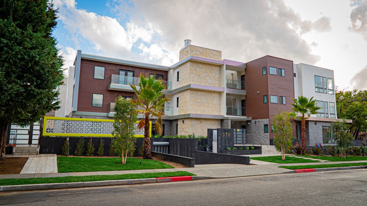 Foto principal - 370 Salem St