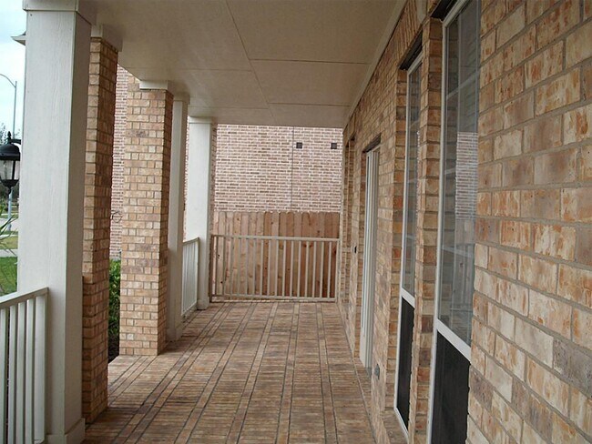 Building Photo - 13801 Lilac View Ct