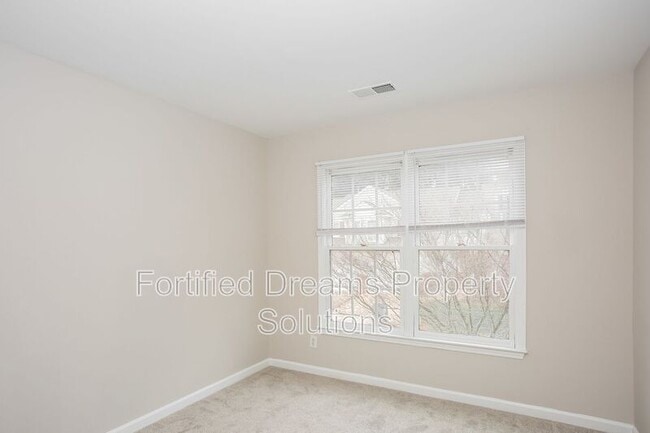 Foto del edificio - 4726 Morning Dew Ct