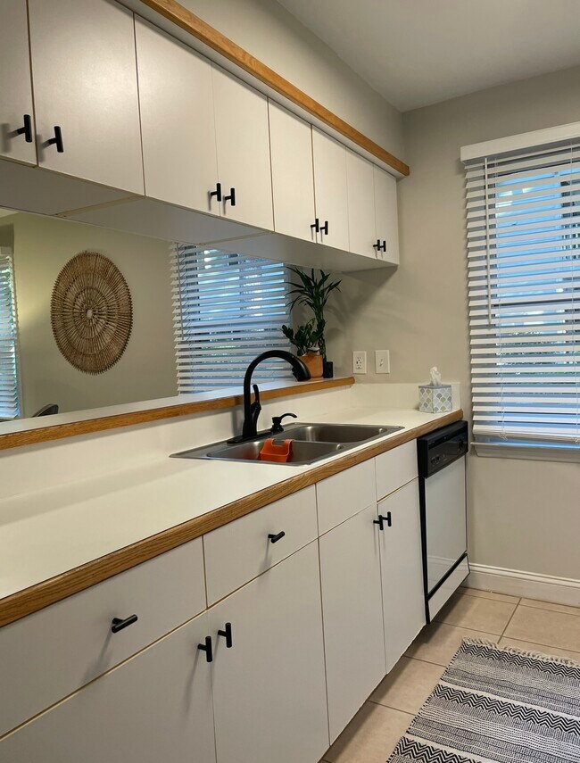 Kitchen - 55 Weehawka Way